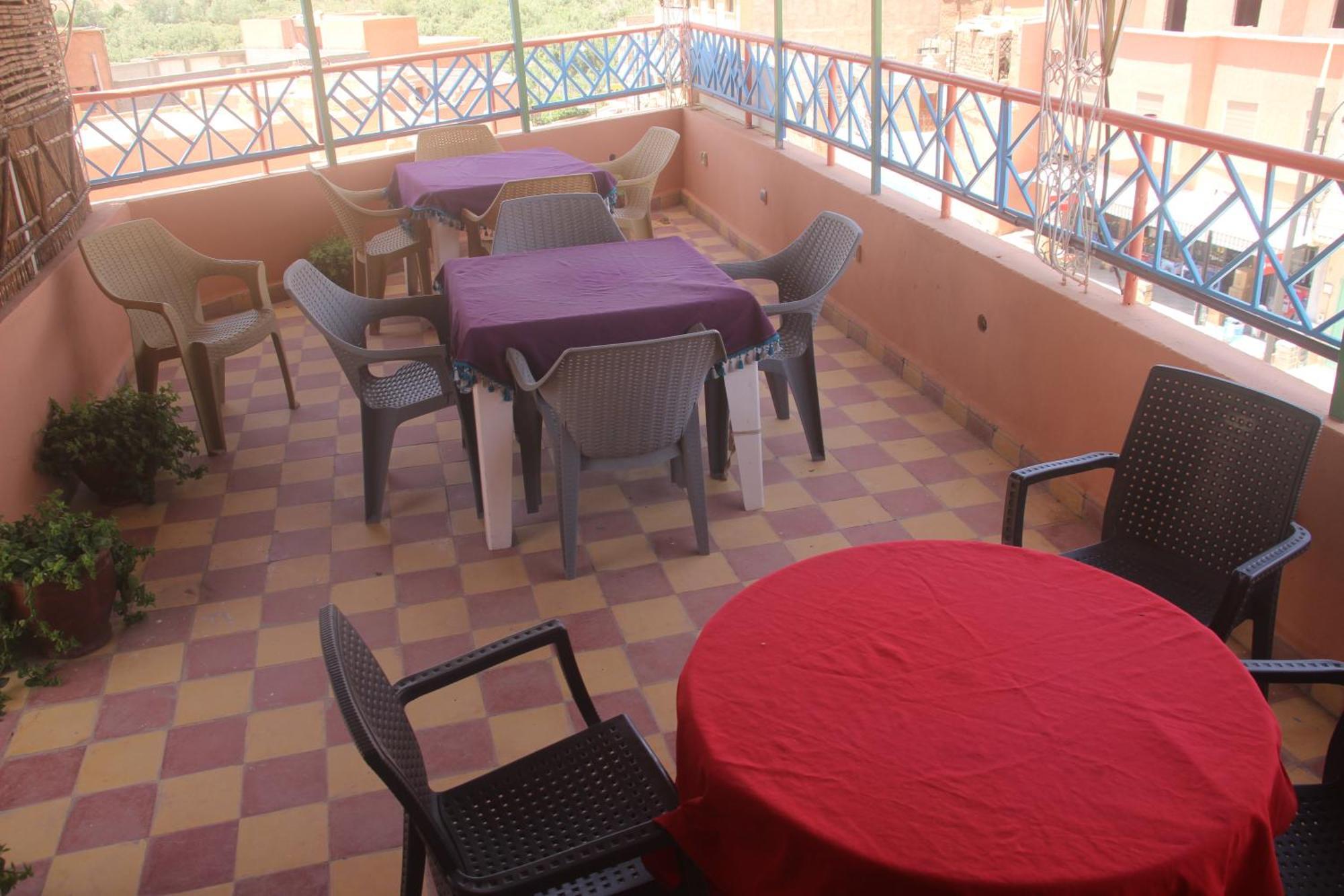 Auberge Restaurant Rooftop Tamazirt Boumalne エクステリア 写真